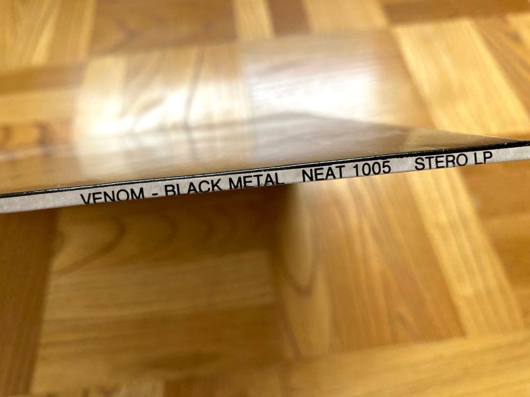 【UK】LP VENOM / BLACK L / NEAT 1005