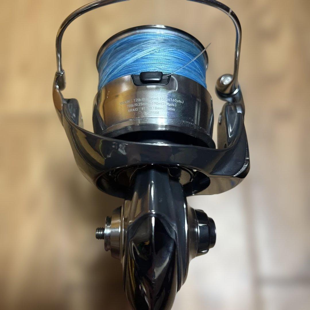 リール 22 DAIWA EXIST LT4000-XH