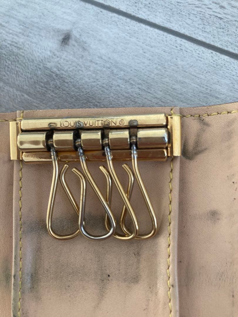 Louis Vuitton モノグラム マルチカラー キーケース 箱付き
