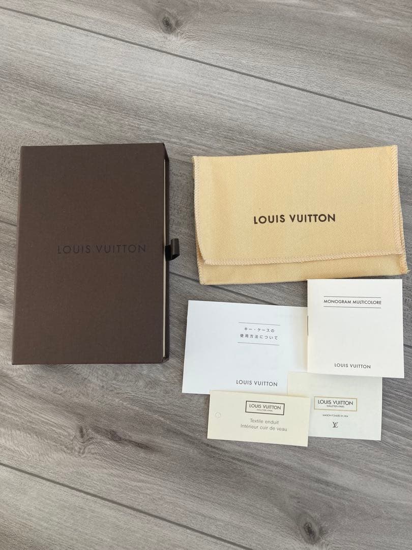 Louis Vuitton モノグラム マルチカラー キーケース 箱付き