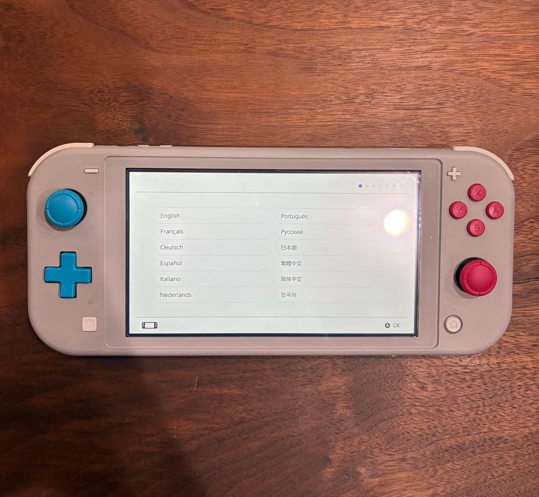 Nintendo Switch Lite グレー/青/赤　ポケモンデザイン