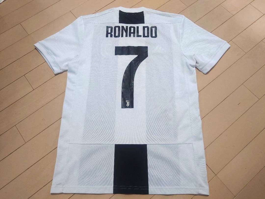 【 adidas ユーベ CR7 】ユニフォーム（ M size ）
