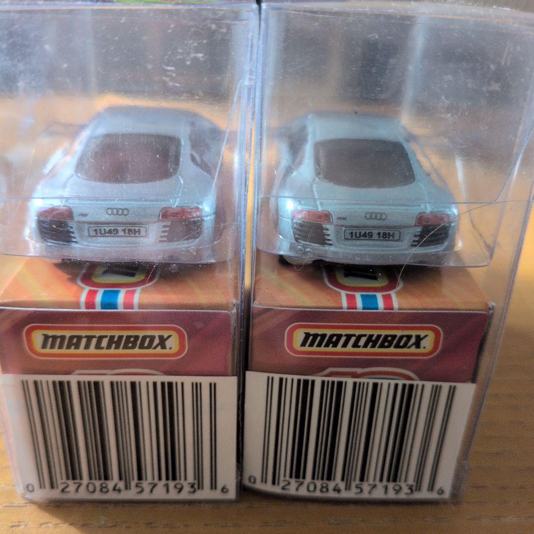 Matchbox Audi R8 Superfast 2台セット