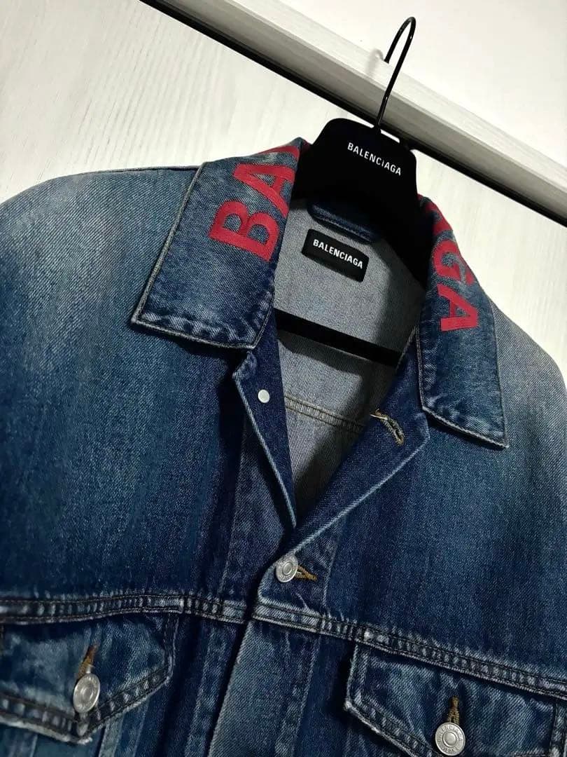 よ*ー様 BALENCIAGA 20SS ネックロゴ 刺繍 44 デニムジャケッ