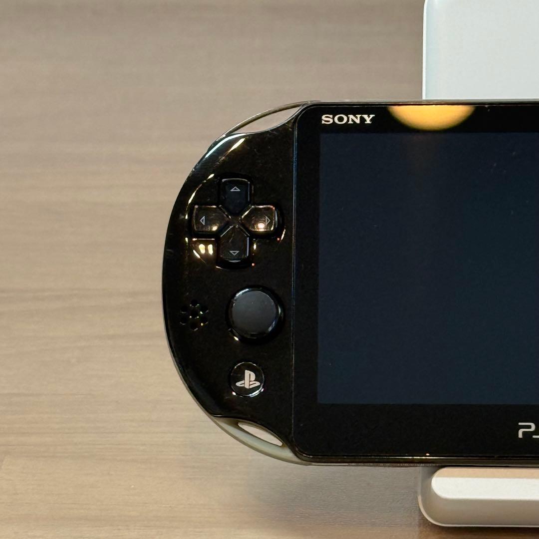 7-101 PSVITA PCH-2000 カーキ/ブラック 箱付き
