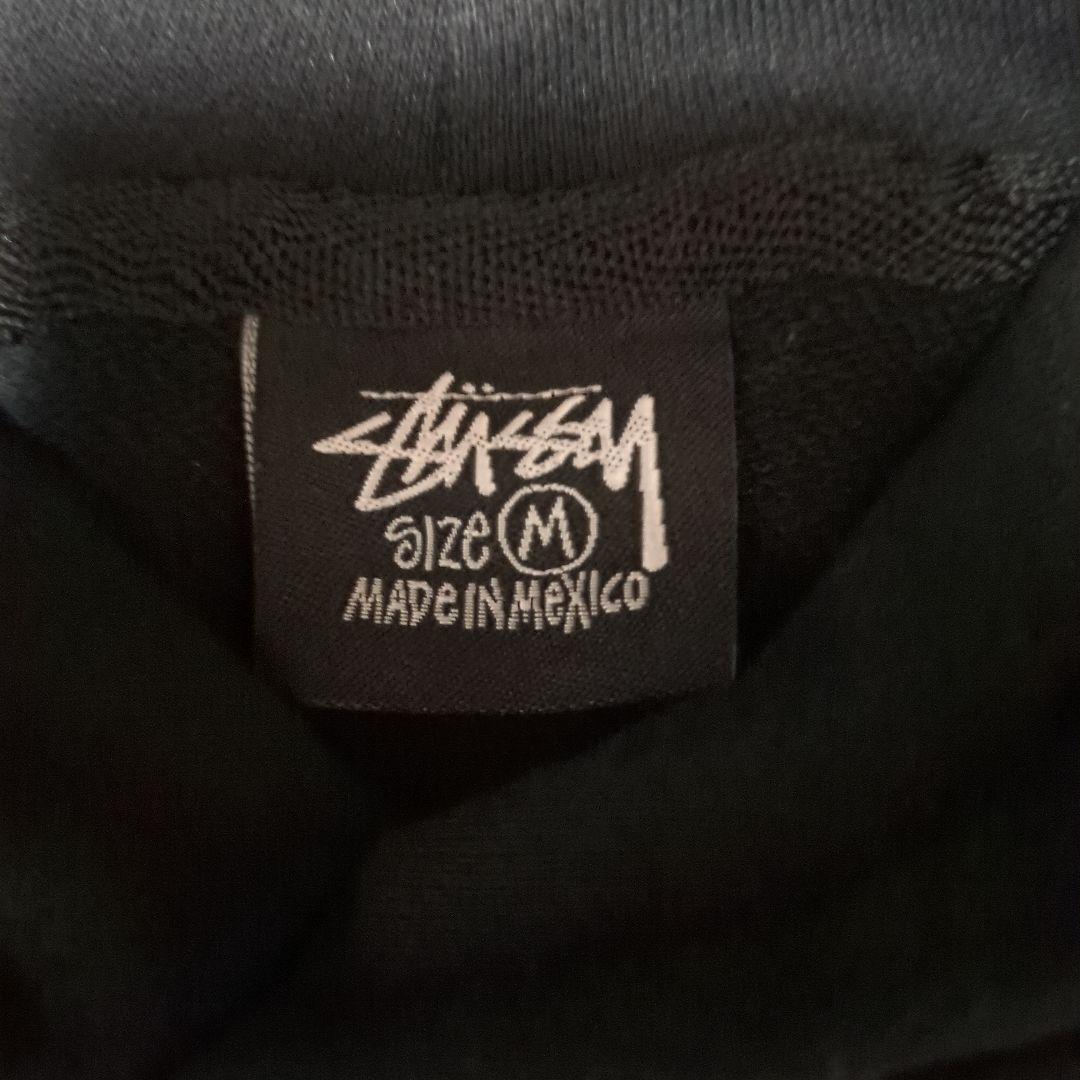 STUSSY　パーカー　ブラック　M