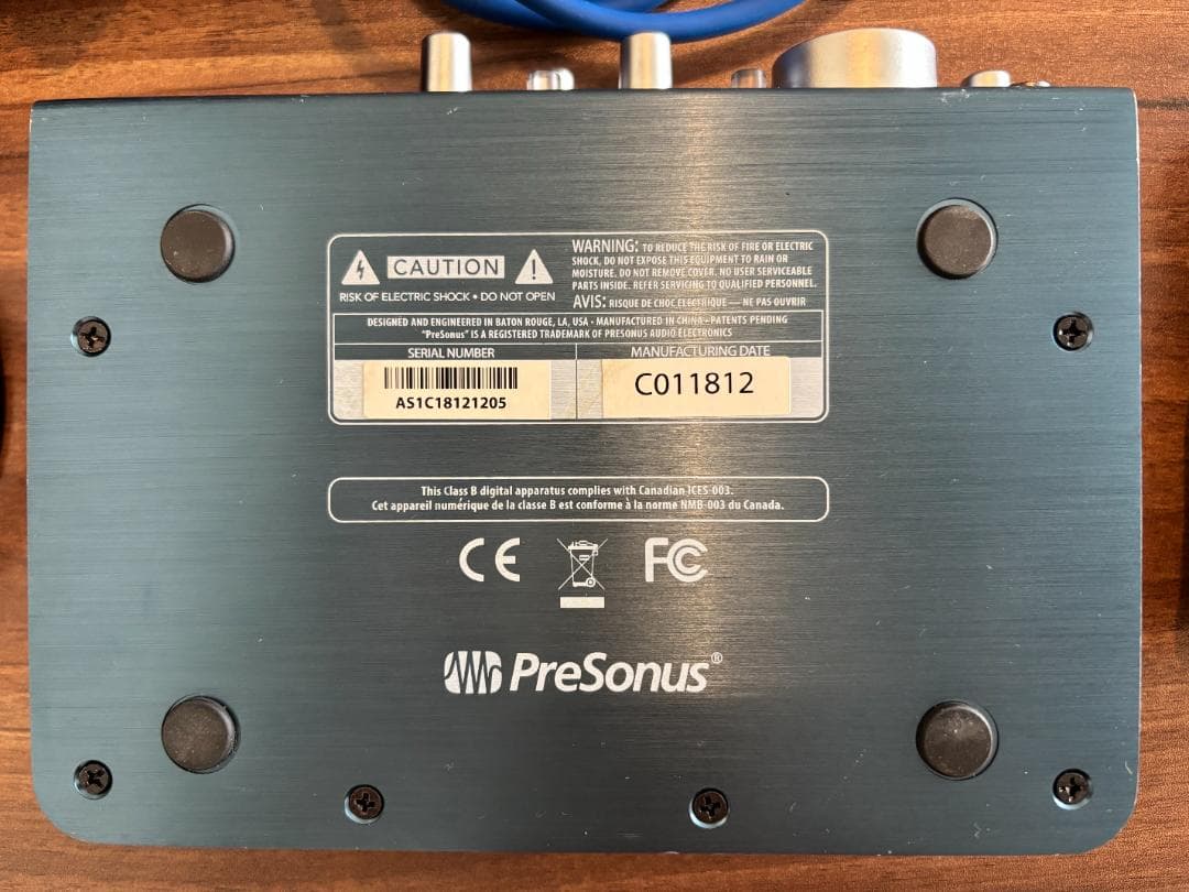 PreSonus AudioBOX iTwo/M7マイク/HD7ヘッドフォン