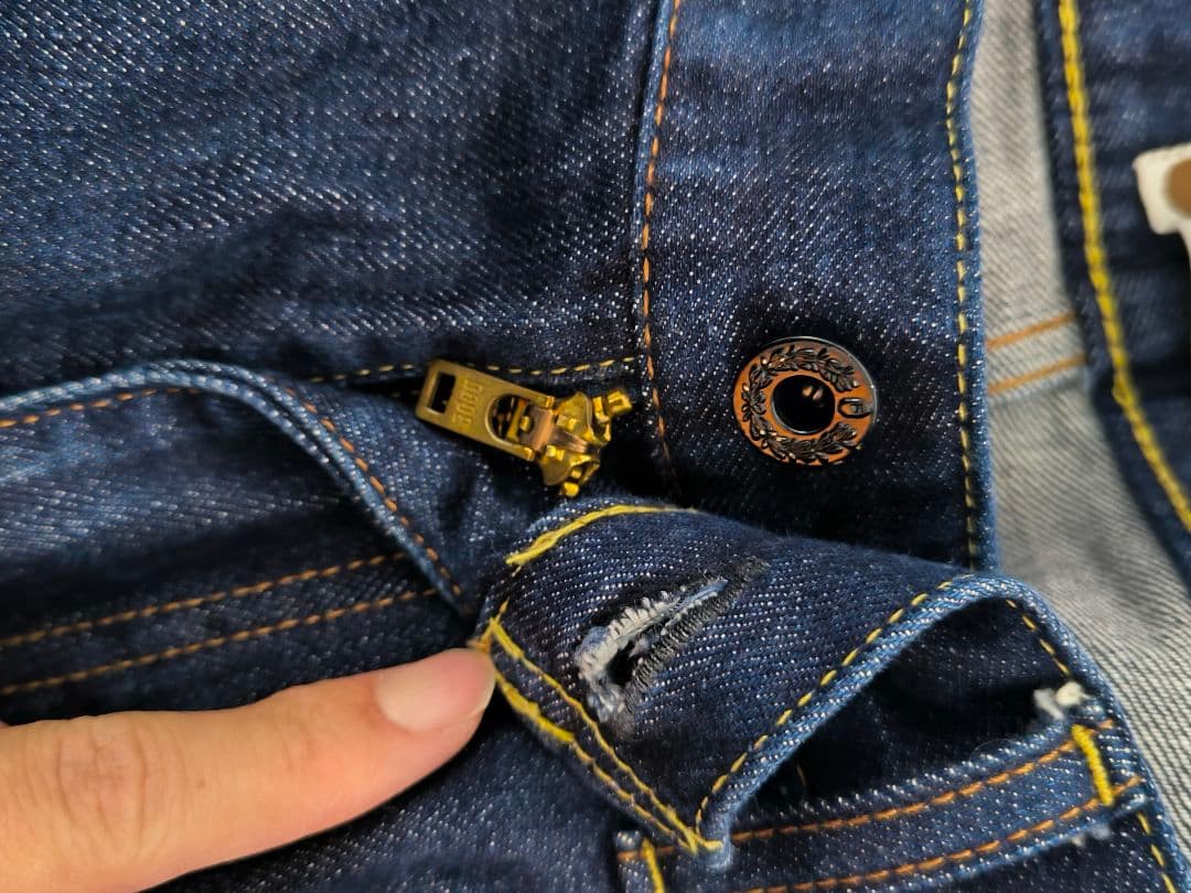 A BATHING APE　デニムパンツ　ジーパン