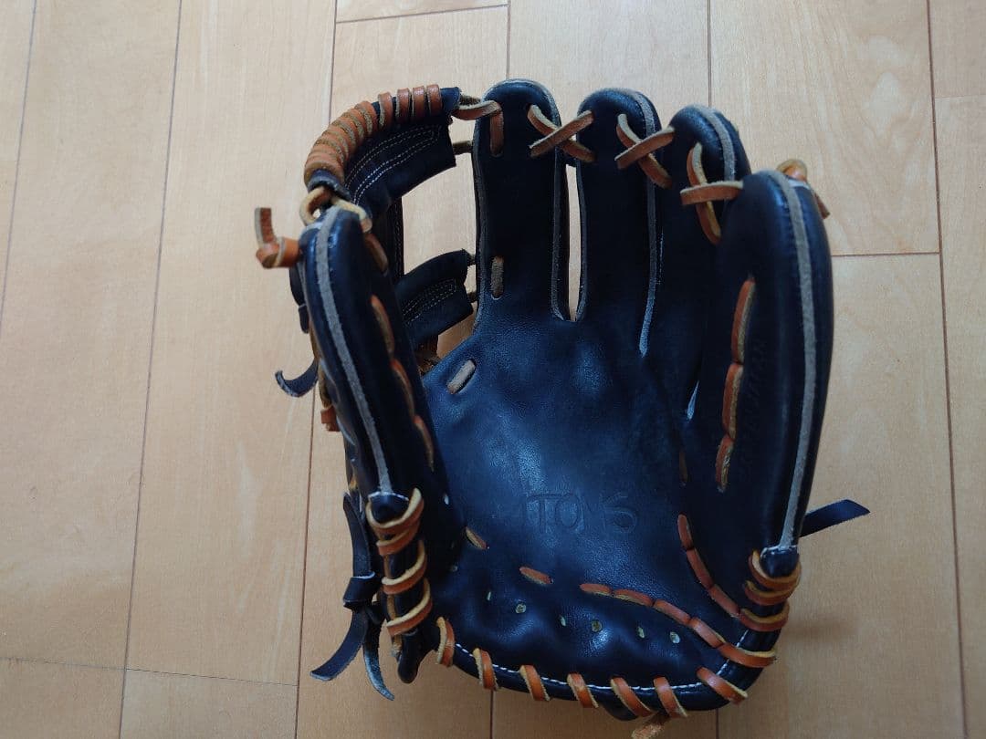 アトムズ　 硬式用グローブ　大人用　内野手用