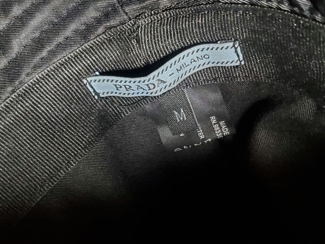 PRADA ハット