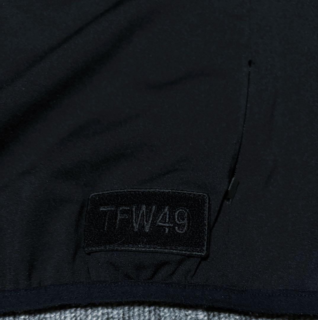 tfw49ゴルフウェアSHIELD WARMER VEST ベスト　中綿　ダウン