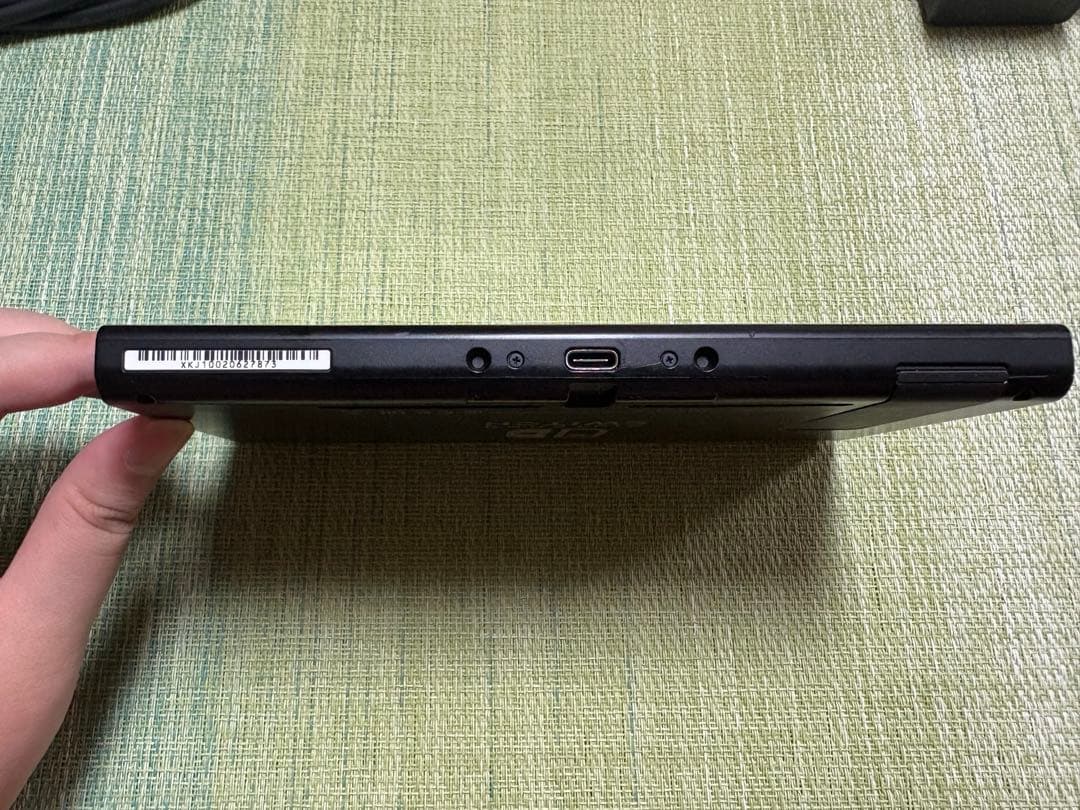 Nintendo Switch バッテリー強化版（箱・説明書有）＋充電スタンド