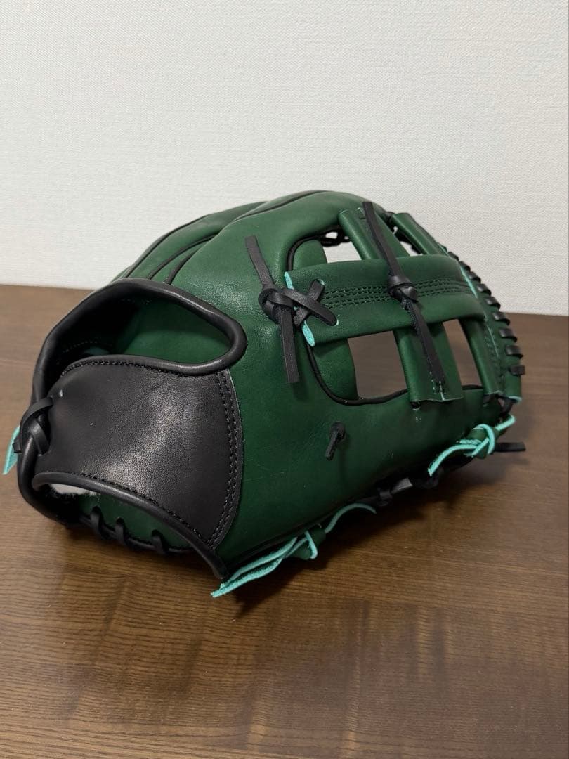 【新品】硬式 内野用グラブ