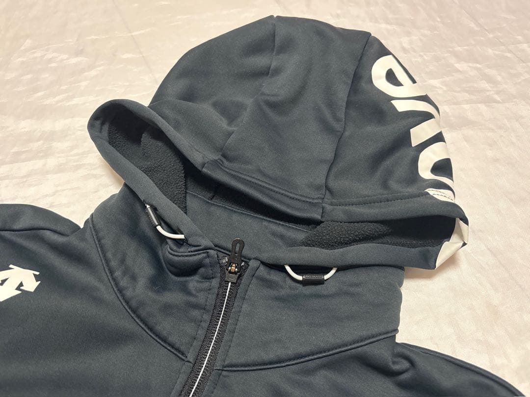 デサント　Move Sport フード付きジャージ 上下セット　ブラック　M