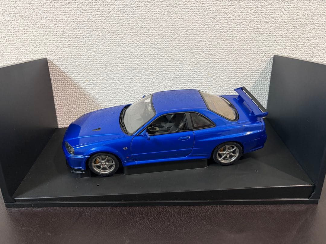 オートアート　1/18 R34 スカイラインGTR VspecⅡ