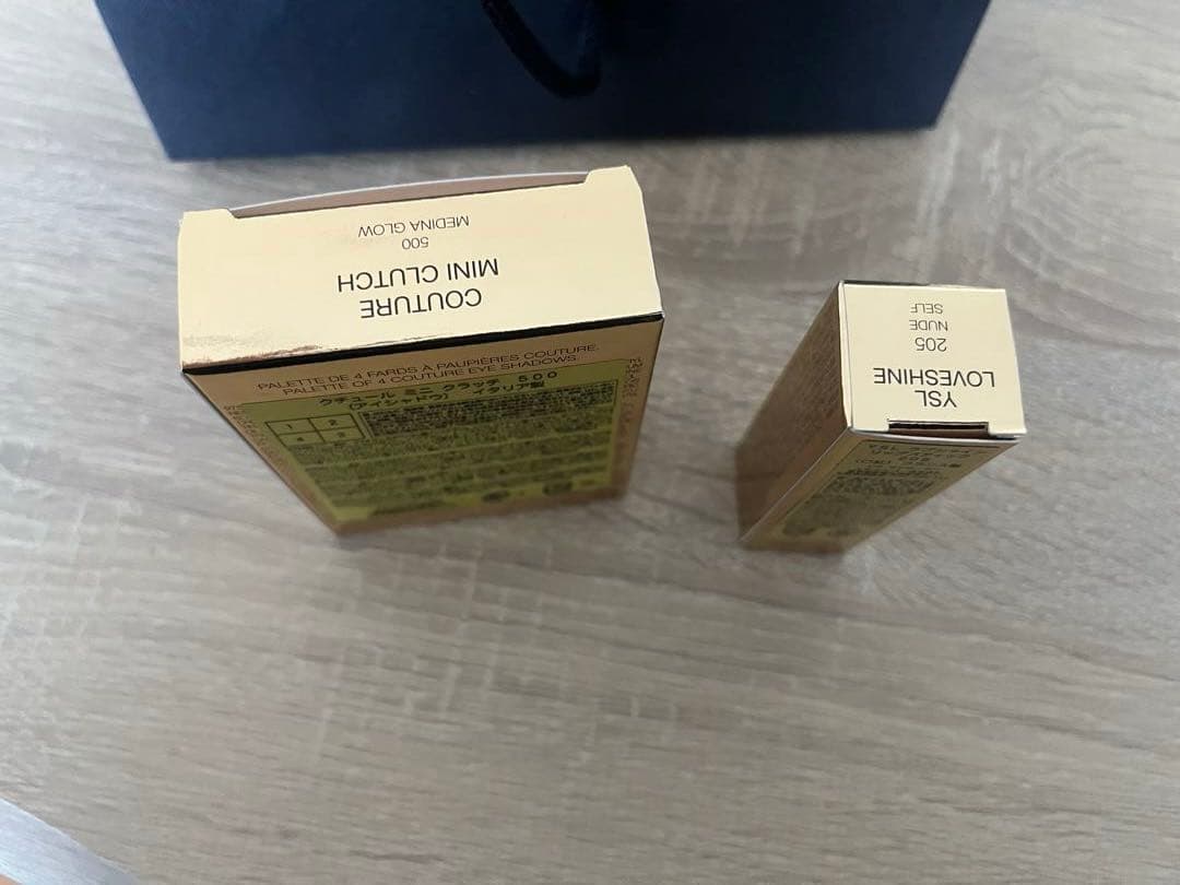 新品未使用＊Yves Saint Laurent アイシャドウ&口紅　購入袋付き