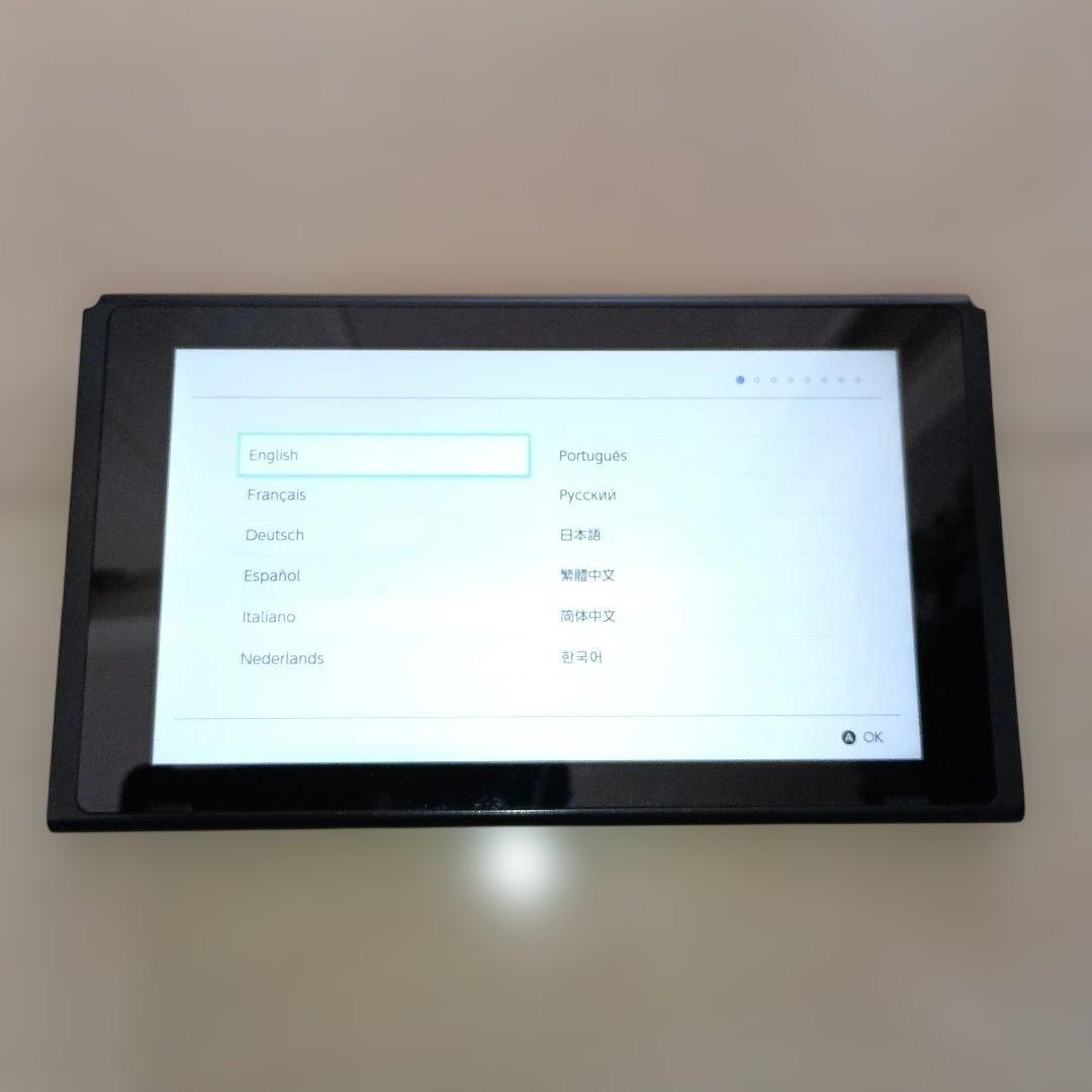 Nintendo Switch 本体のみ　2020年製