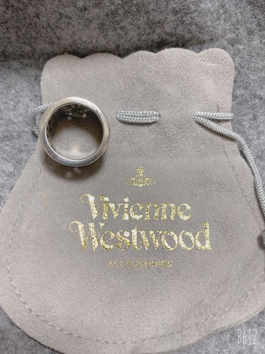 【小田くん】Vivienne Westwood メメントモリ リング