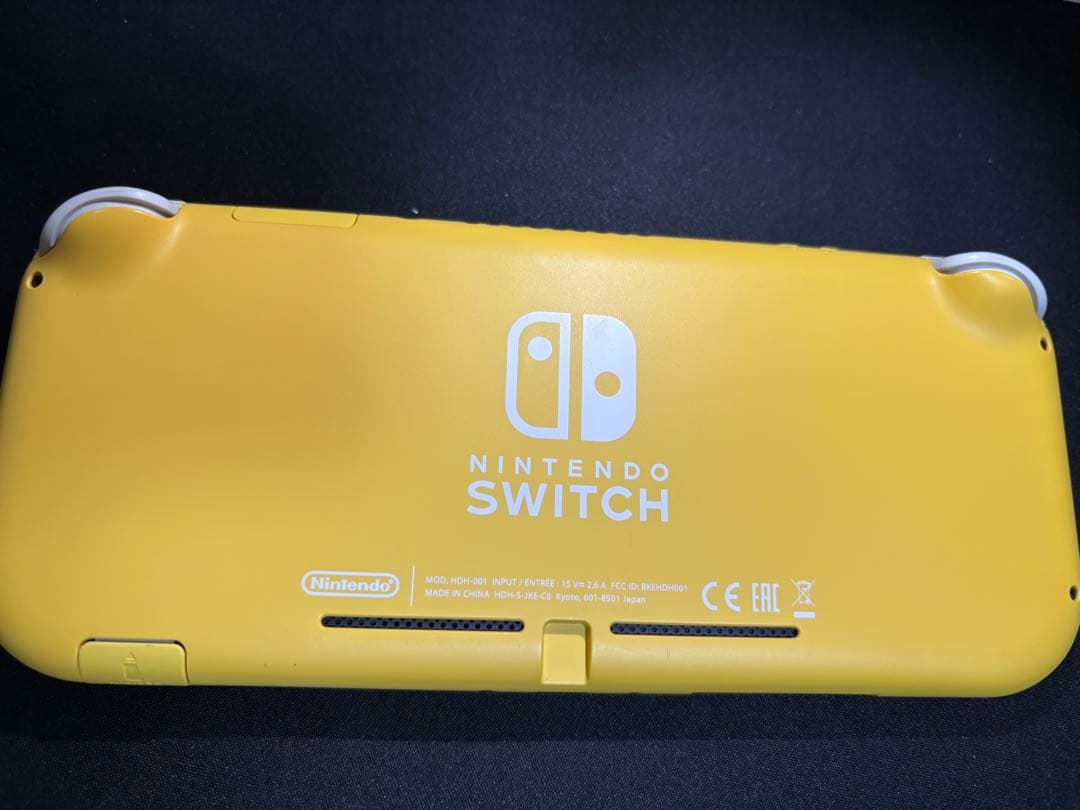 switch lite イエロー