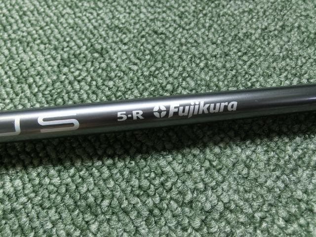テーラーメイドFWスリーブ VENTUS ベンタス 5-R 装着時42.75強