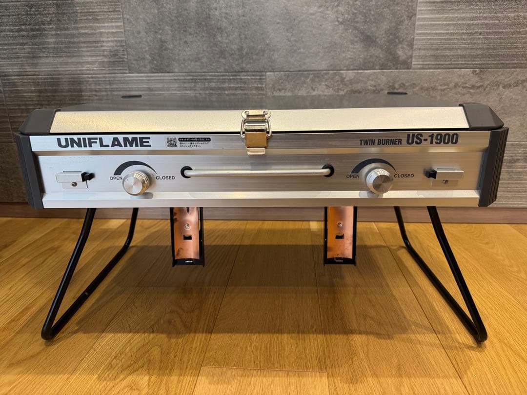【美品】UNIFLAME US-1900 ツーバーナーコンロ 専用ケース付き