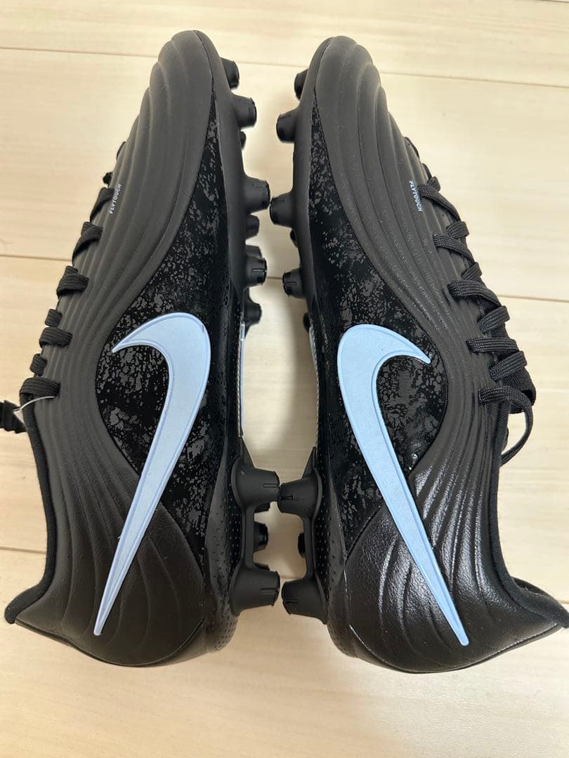 Nike ティエンポマエストロアカデミーHG
