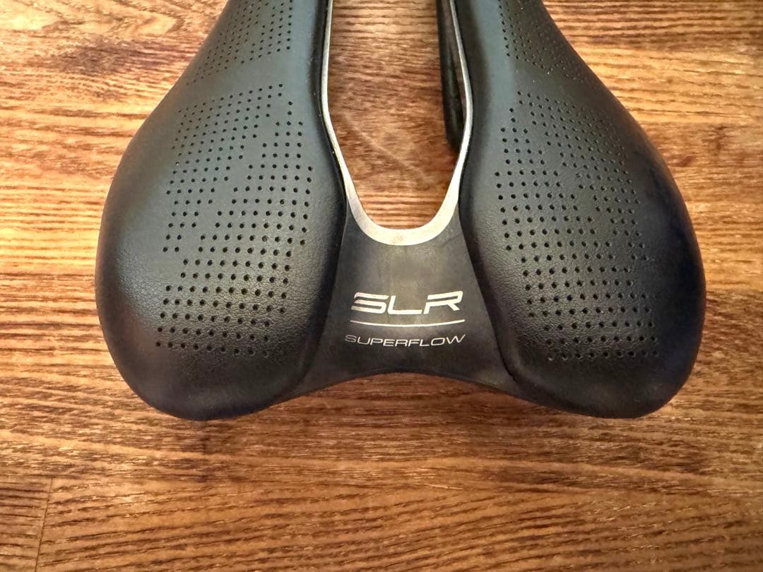 パーツ Selle Italia SLR BOOST Super Flow
