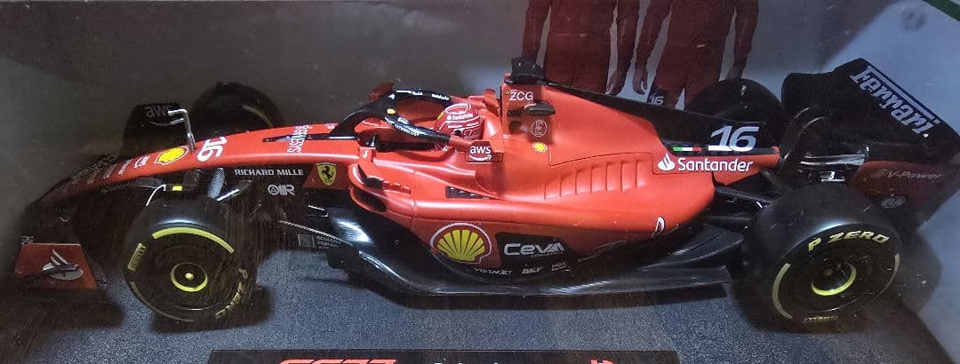 最終値下げブラーゴ1/18 Ferrari F1 SF 1000～SF24セット