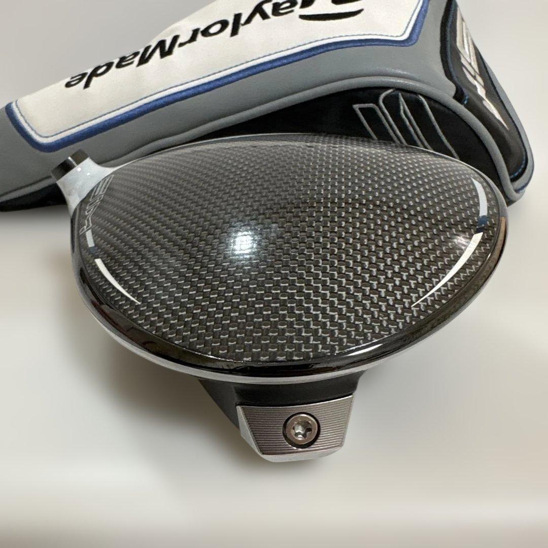 TaylorMade SIM 9.0°ドライバーヘッドのみ　ヘッドカバー付き