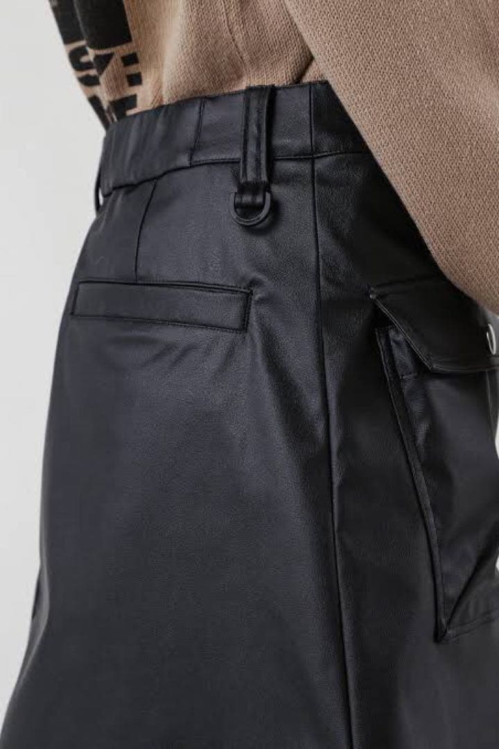 新品　NBB WEEKEND フェイクレザースカート　ゴルフウェア　ブラック