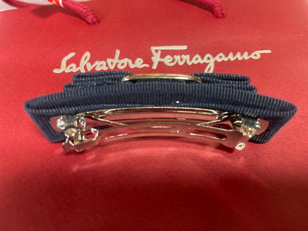 【美品】Salvatore Ferragamo バレッタ リボン ヘアアクセ