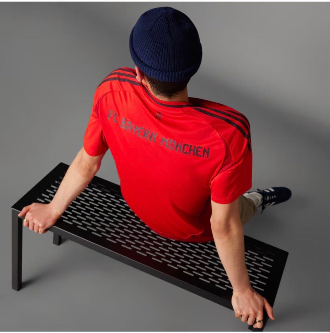 新品　adidas FCバイエルン 24/25 ホームユニフォーム　XL
