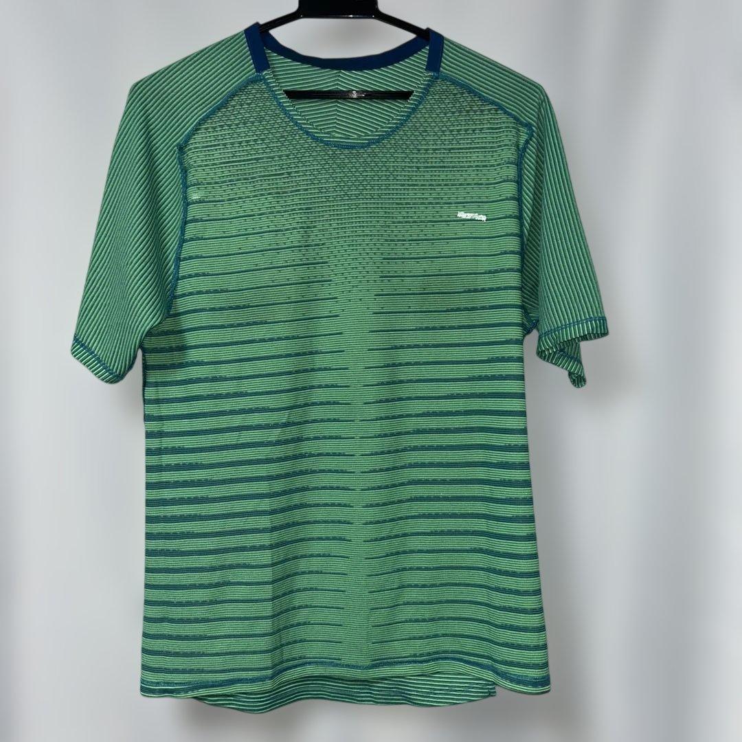 Nike Dri-FIT ランニングシャツ テックニット　Mサイズ