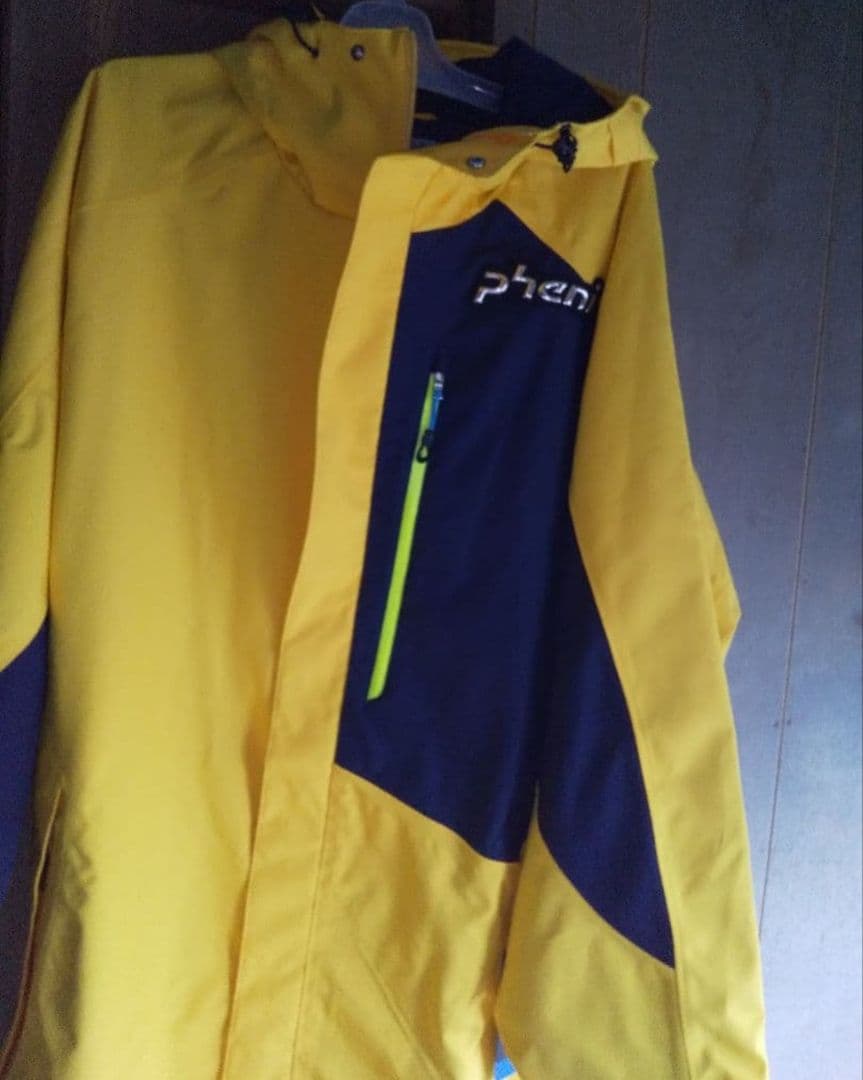 新品タグ付き 保管品 Phenix Team Poncho