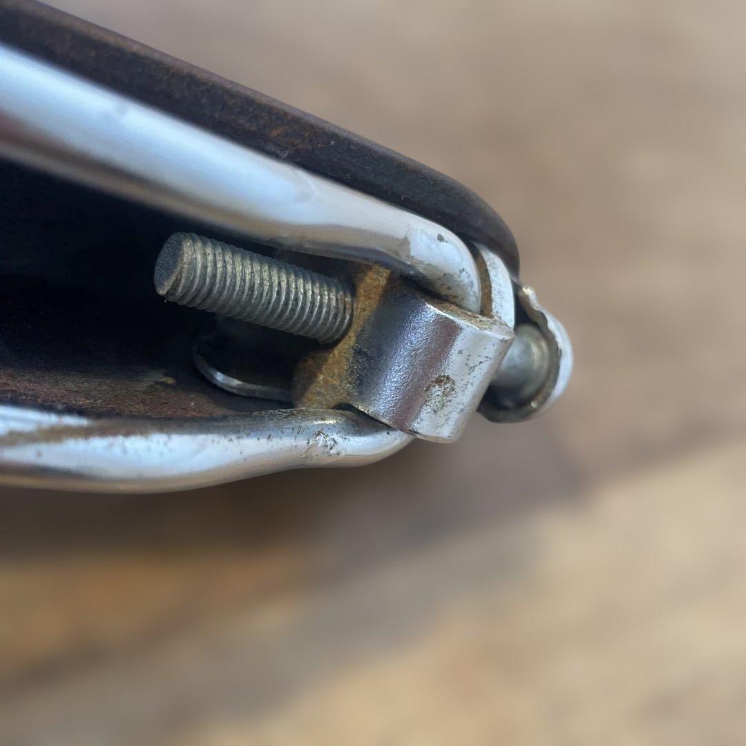 BROOKS SWALLOW/ブルックス スワロー　ブラウン