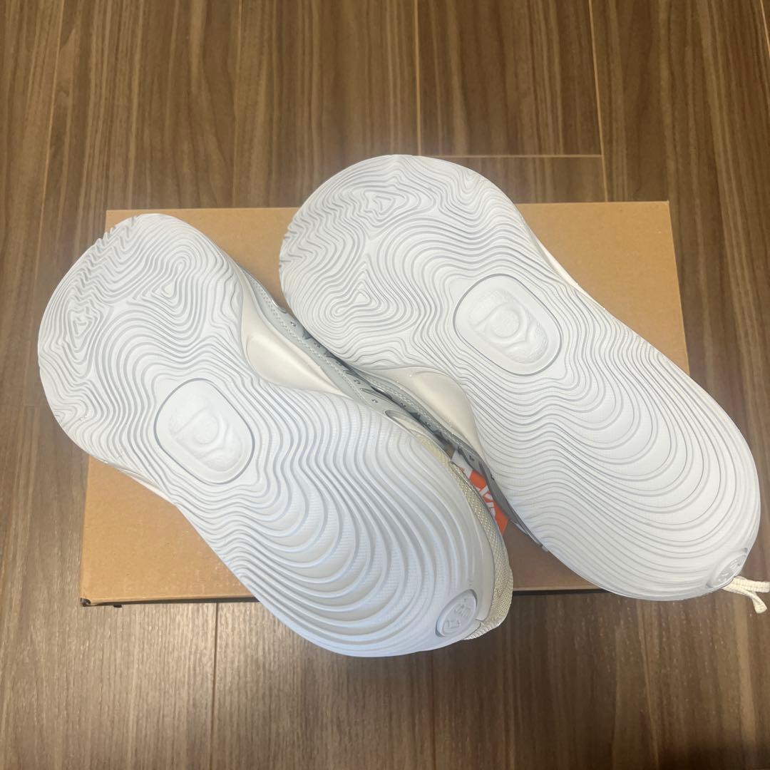 シ*ン様 新品・未使用　KD18 EP ホワイト 29cm