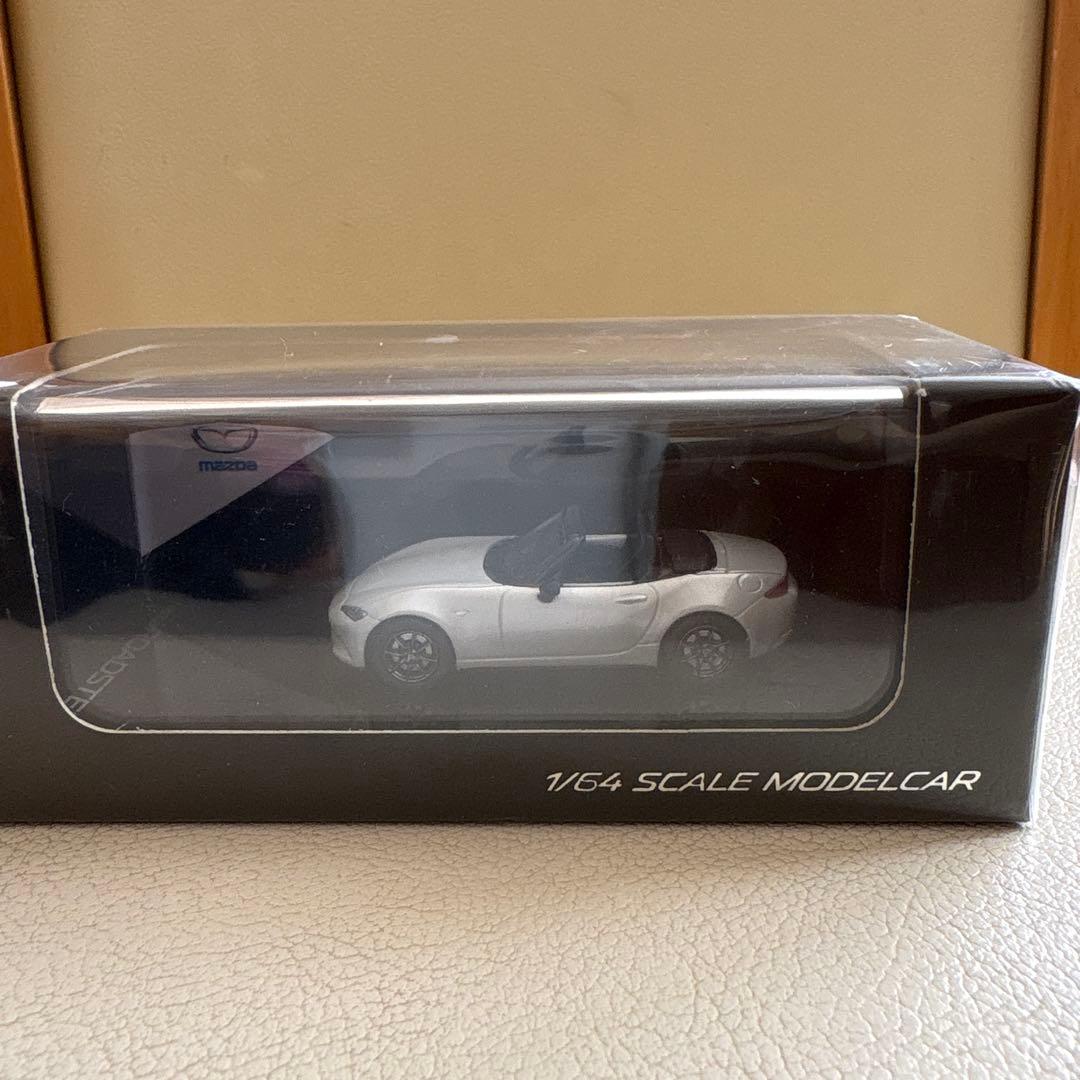 マツダロードスター ND セラミックメタリック 1/64スケールモデルカー