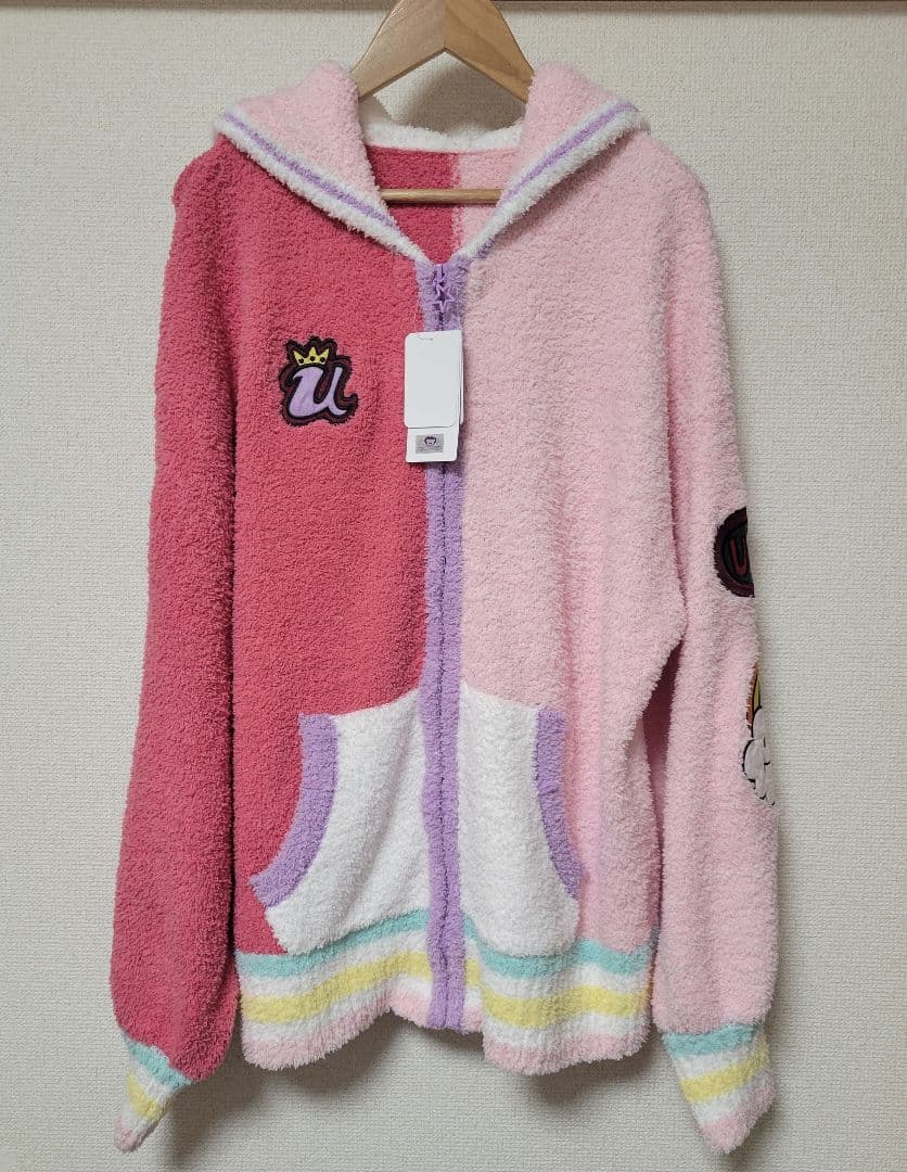 ピーチジョン ☆ ウタのフーディ Mサイズ