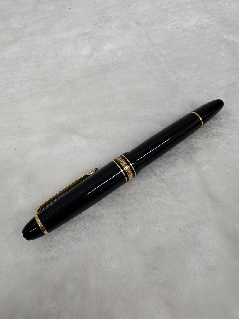 Montblanc 146 ブラック万年筆 14K