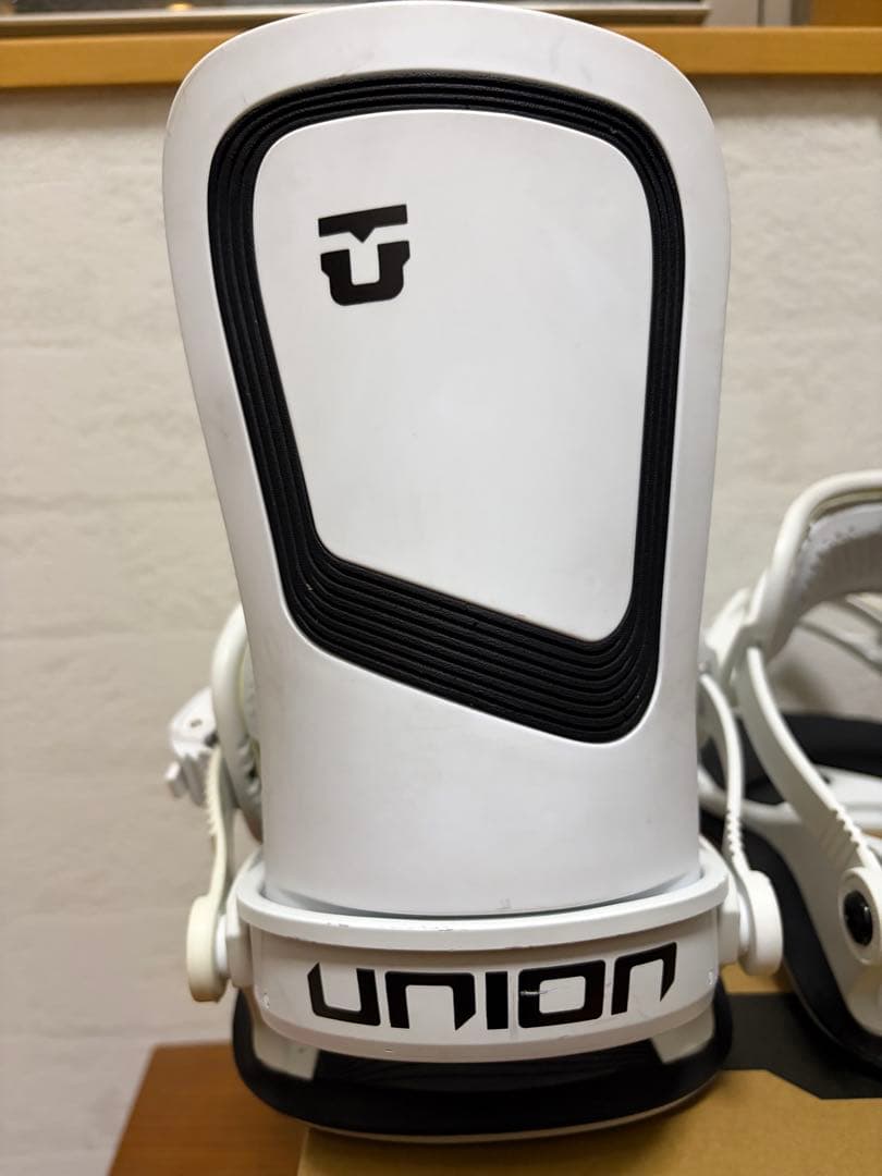 UNION BINDING ウルトラ　スノーボードビンディング ホワイト