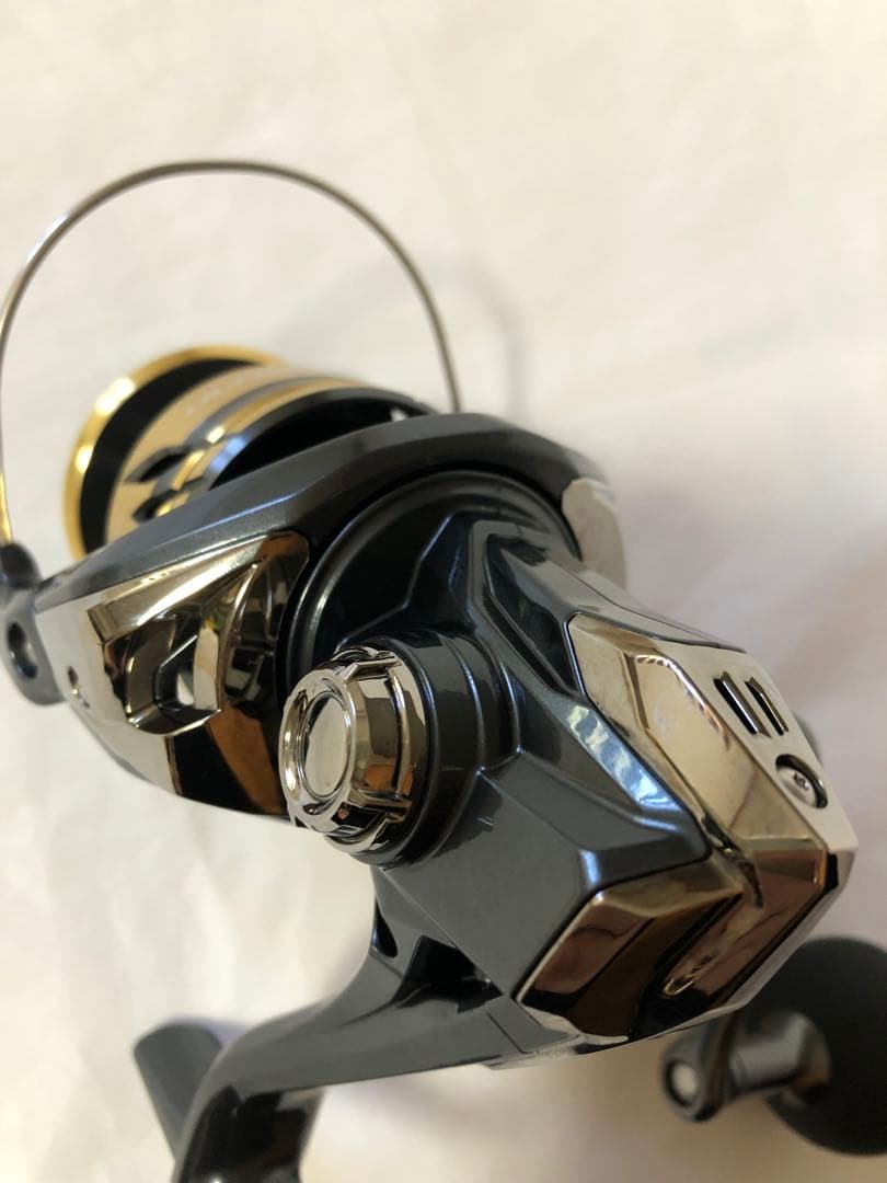 極美品　DAIWA ダイワ　25アルテグラ　C5000 XG スピニングリール