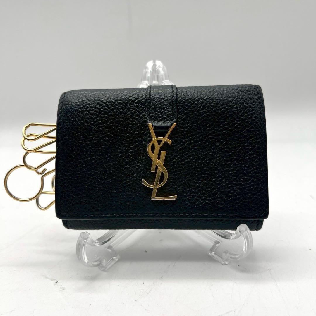 極美品 イヴサンローラン キーケース　6連　レザー　YSL カサンドラ 黒