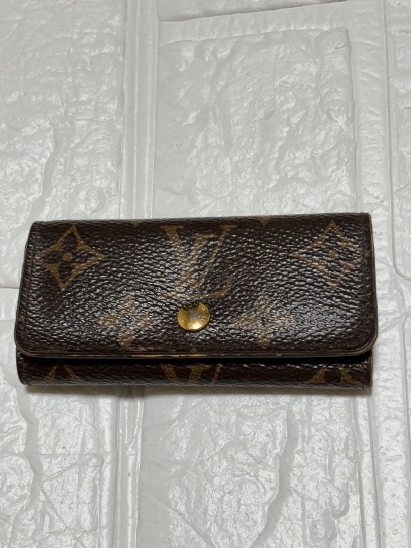 Louis Vuitton & Gucci BVLGARIキーケース3点セット