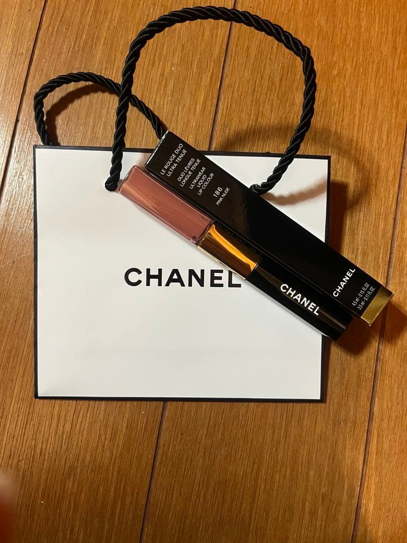 CHANEL ル ルージュ デュオ ウルトラトゥニュ186 ピンクヌード