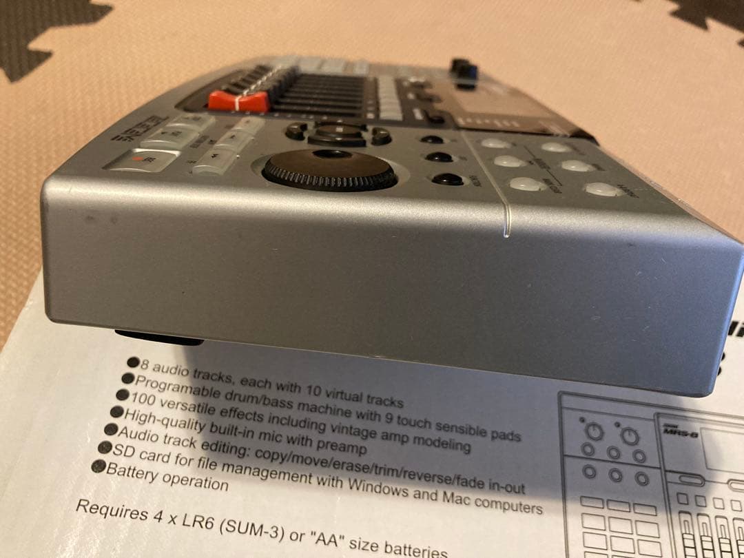 ZOOM MRS-８マルチトラックレコーダー MRT①