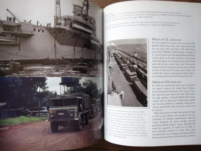 Mud & Dust: Australian Army Vehicles ＆