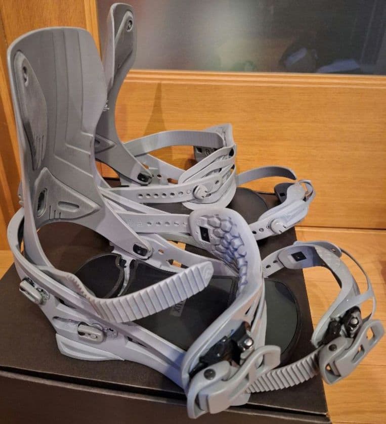 FLUX XF グレー スノーボードビンディング M