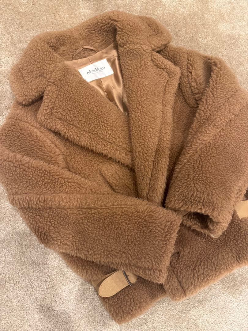 タイムセール中！Max Mara テディベア ショート丈コート- Camel
