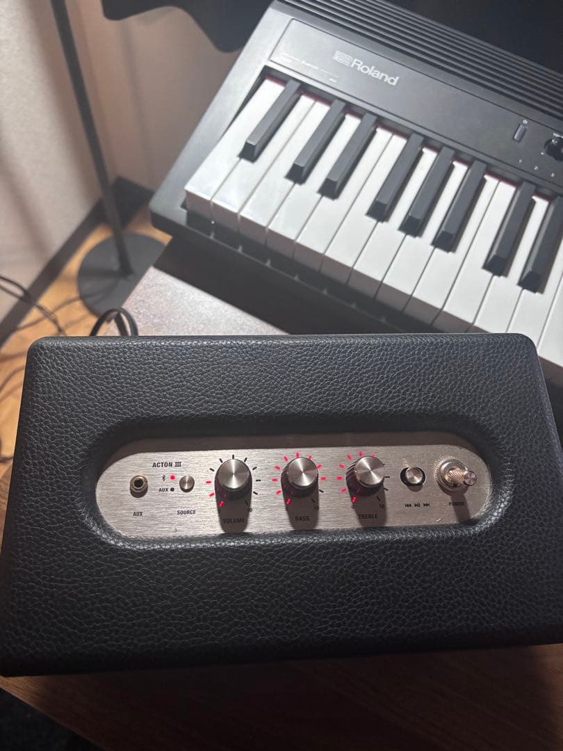 Marshall Acton III Bluetooth スピーカー