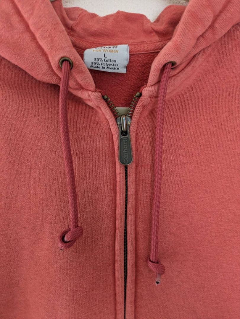 Carhartt パーカー